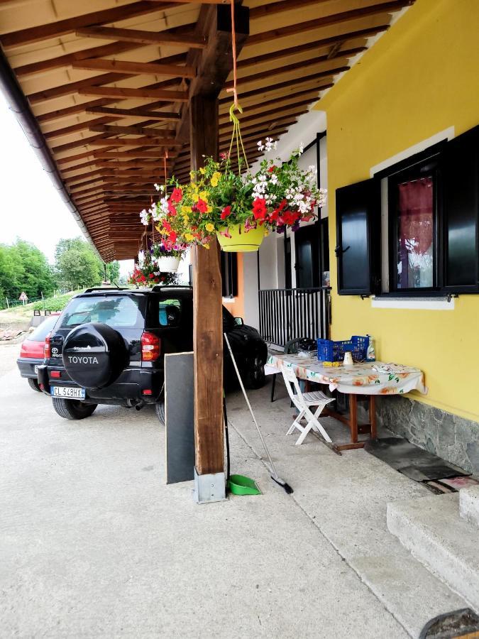 Casa Vacanze Mombarcaro Exterior foto